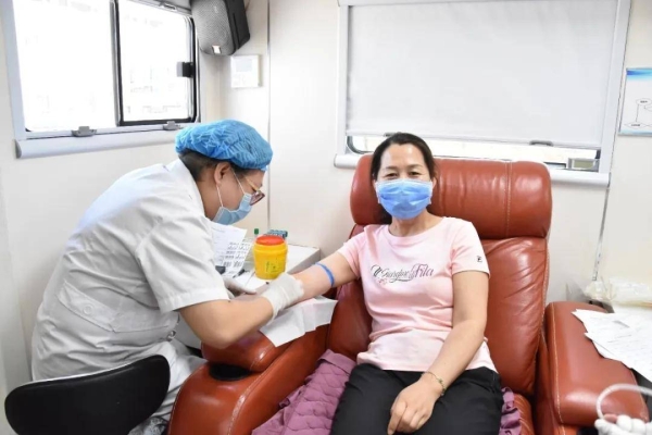 赤峰市第二醫(yī)院獻(xiàn)血電話號(hào)碼-第1張圖片