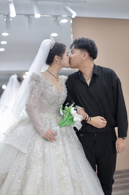 赤峰六月婚紗禮服出租電話號(hào)碼-第1張圖片