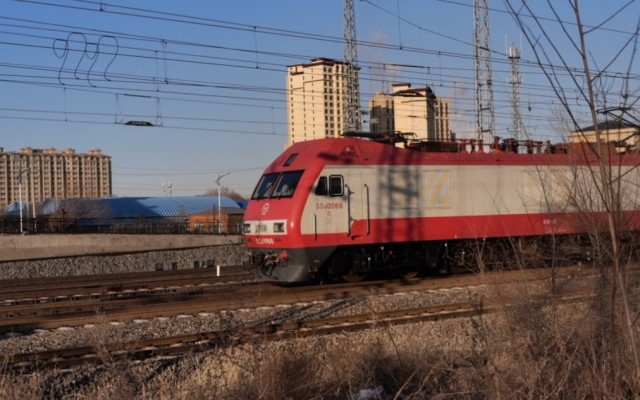 赤峰火車票轉(zhuǎn)場電話號碼是多少-第1張圖片