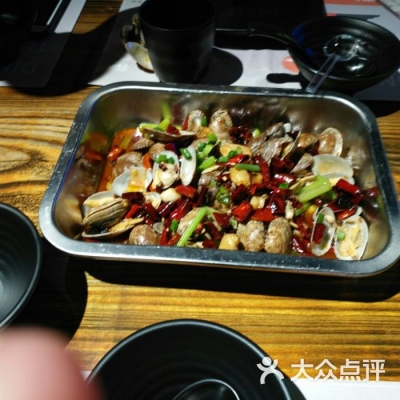 伊諾酒館赤峰店電話號碼多少-第1張圖片