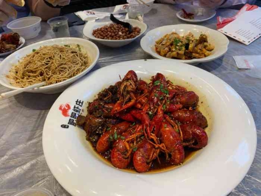 赤峰市油燜大蝦店電話號碼-第1張圖片