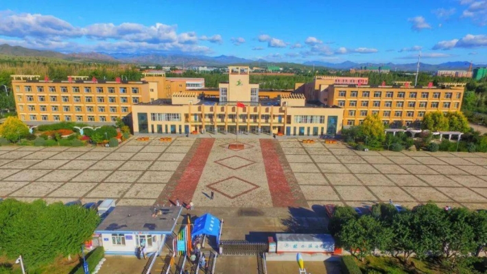 赤峰西橋鎮(zhèn)拼車電話號(hào)碼是多少-第1張圖片
