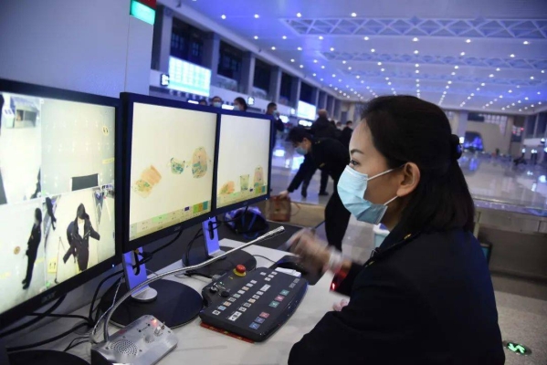 赤峰補(bǔ)辦身份證電話-第1張圖片