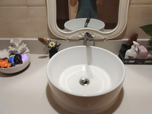 赤峰市白雪美容店電話號碼-第1張圖片