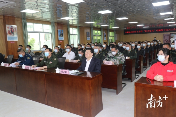 赤峰市招兵辦電話(huà)是多少號(hào)-第1張圖片