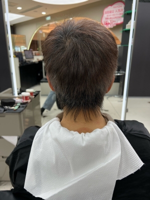 莫凡美容美發(fā)赤峰店電話地址-第1張圖片