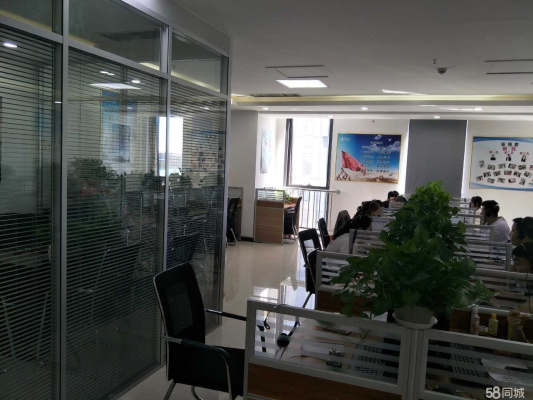 赤峰定制工業(yè)門窗電話號(hào)碼查詢-第1張圖片