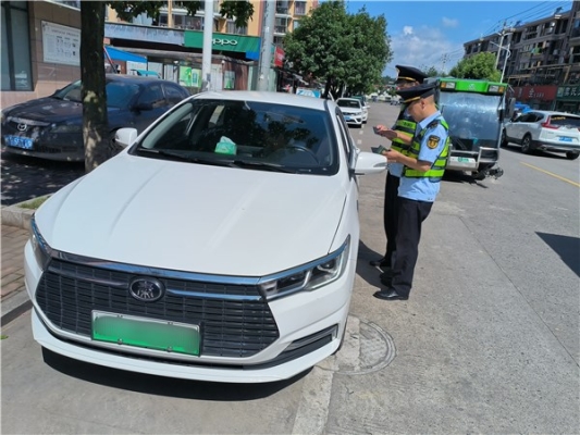 赤峰去錫盟的網(wǎng)約車電話號(hào)碼-第1張圖片