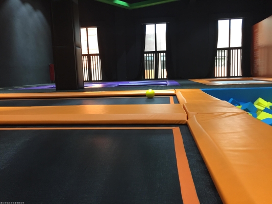 赤峰的蹦床館在哪里啊電話號(hào)碼-第1張圖片