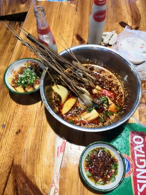 赤峰烏丹鎮(zhèn)夜市地址電話號(hào)碼-第1張圖片