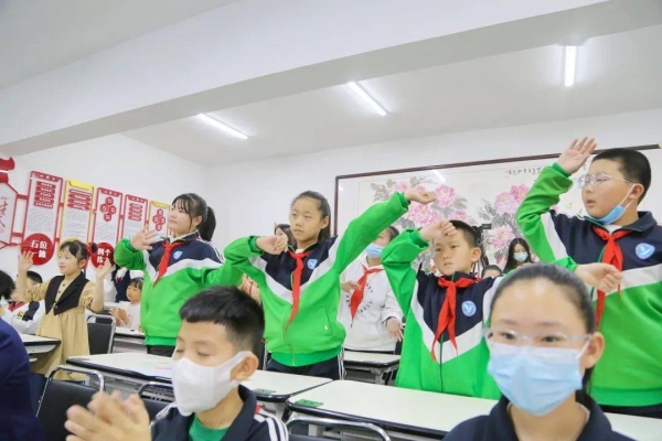 赤峰紅山區(qū)5路小學電話號碼-第1張圖片