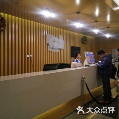 赤峰智選前臺(tái)電話號(hào)碼查詢-第1張圖片