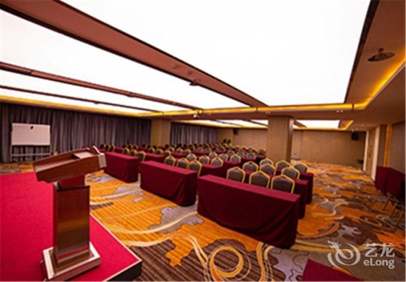 赤峰高鐵站周?chē)朗车觌娫?huà)號(hào)碼-第1張圖片