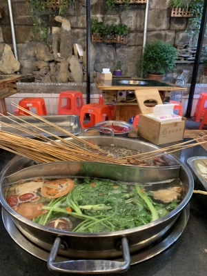 赤峰李記串串香自助電話號碼-第1張圖片