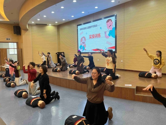 赤峰高蹺培訓(xùn)班地址電話號碼-第1張圖片