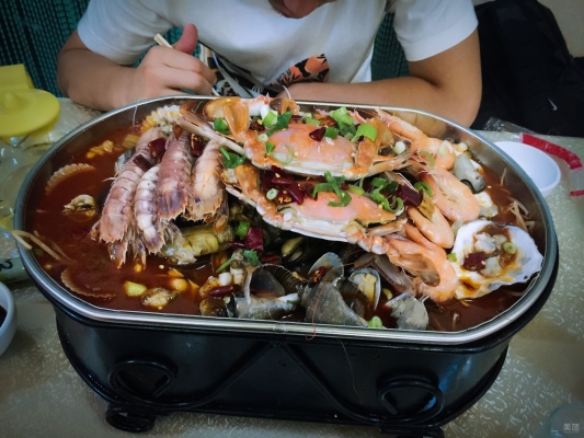 赤峰海鮮小咖團(tuán)購(gòu)地址電話號(hào)碼-第1張圖片