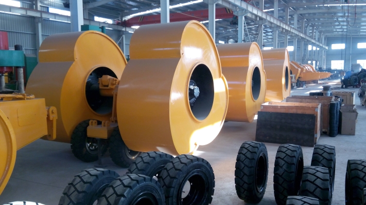 赤峰沖擊壓路機(jī)廠家電話號(hào)碼-第1張圖片