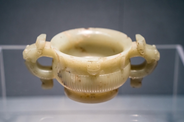 赤峰翡翠玉石團(tuán)購(gòu)店電話號(hào)碼-第1張圖片