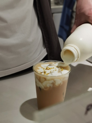 赤峰復(fù)古法式酒店電話多少號-第1張圖片