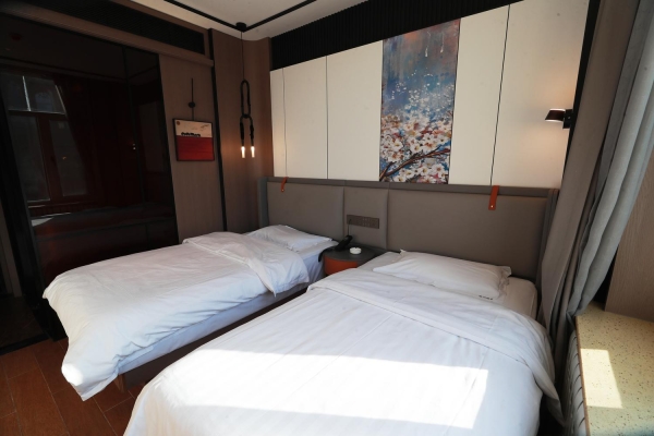 赤峰紅山區(qū)城南社區(qū)電話號碼-第1張圖片