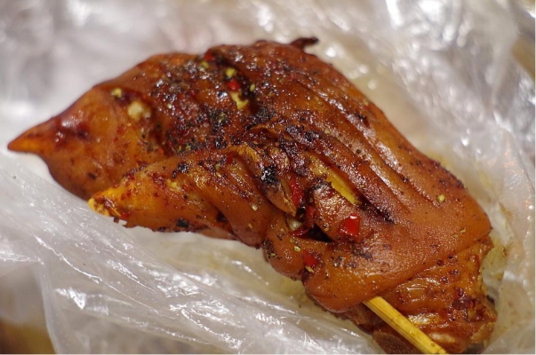 赤峰萬(wàn)達(dá)豬蹄團(tuán)購(gòu)電話號(hào)碼-第1張圖片