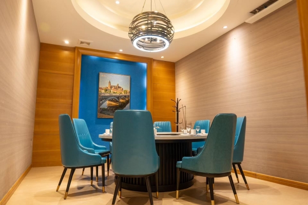 赤峰市區(qū)熟食店電話地址查詢-第1張圖片