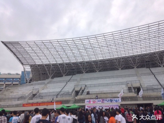 赤峰和美籃球場(chǎng)電話多少號(hào)-第1張圖片