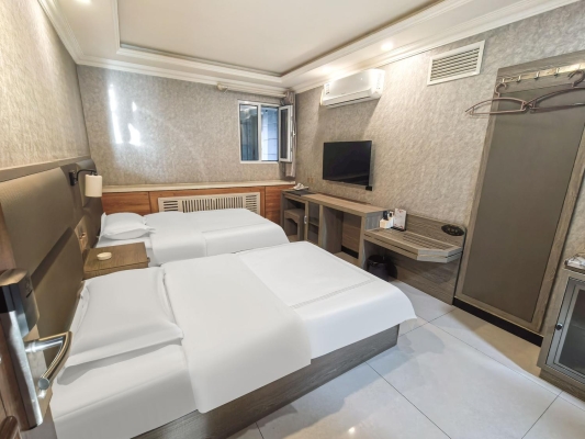 宏鑫賓館赤峰店電話號(hào)碼多少-第1張圖片