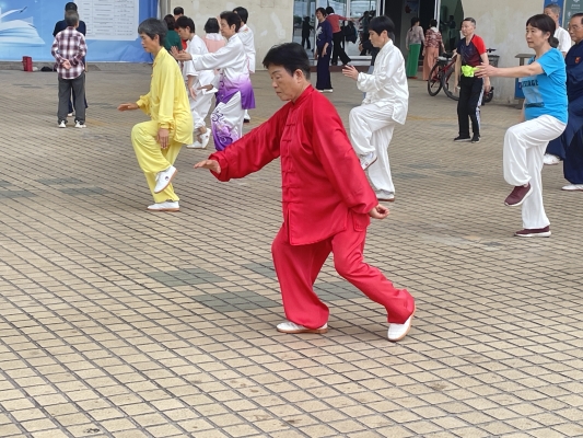 赤峰壹號(hào)球館足球場(chǎng)電話號(hào)碼-第1張圖片