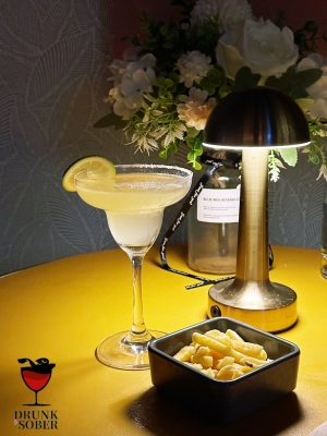 赤峰萬(wàn)達(dá)清醒酒吧電話號(hào)碼-第1張圖片