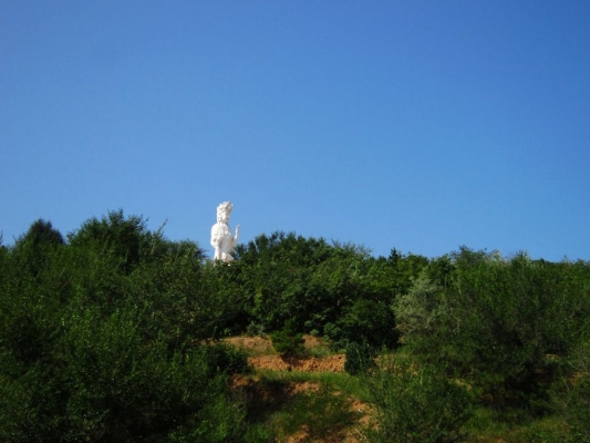 赤峰紅山區(qū)泓鑫賓館電話號碼-第1張圖片
