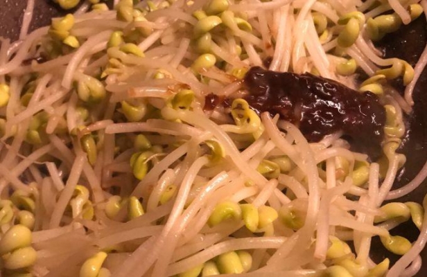 赤峰市韭香里脊飯店電話號(hào)碼-第1張圖片