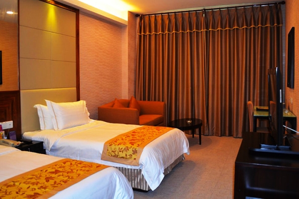 赤峰情侶酒店團(tuán)購(gòu)電話多少號(hào)-第1張圖片