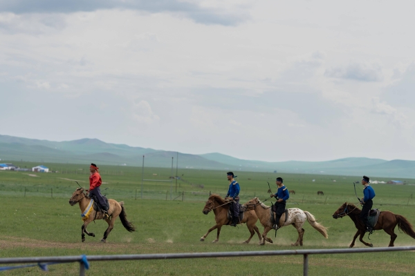 赤峰巴拉丁童裝店地址電話號碼-第1張圖片