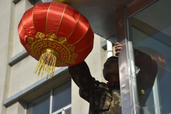 赤峰市偶遇兵哥哥電話號(hào)碼-第1張圖片