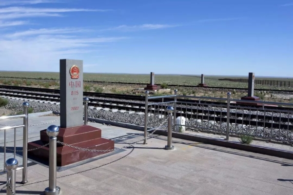 二連到赤峰大客車電話-第1張圖片