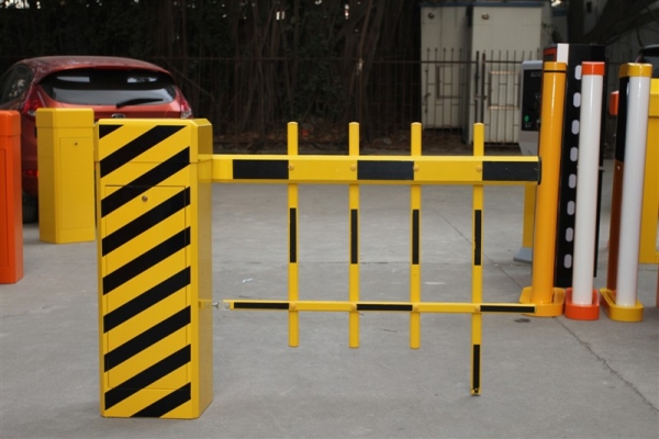 赤峰環(huán)保道閘維修點電話號碼-第1張圖片