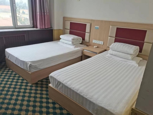 赤峰芝瑞鎮(zhèn)賓館電話多少號(hào)-第1張圖片