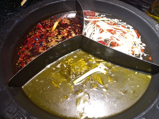 赤峰川辣火鍋電話號碼查詢是多少-第1張圖片