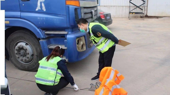 赤峰同城大件運(yùn)輸電話號(hào)碼查詢-第1張圖片