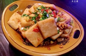 赤峰道小酒館地址電話查詢號碼-第1張圖片