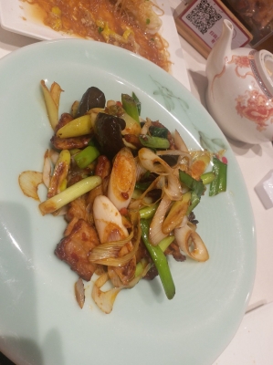 華潤(rùn)萬(wàn)象城赤峰店電話號(hào)碼-第1張圖片