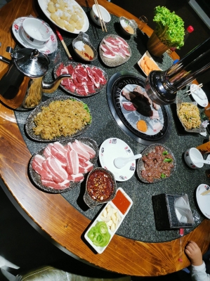 赤峰釜山烤肉店電話號碼多少-第1張圖片