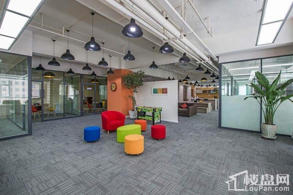 萬悅城赤峰披薩店電話號(hào)碼-第1張圖片