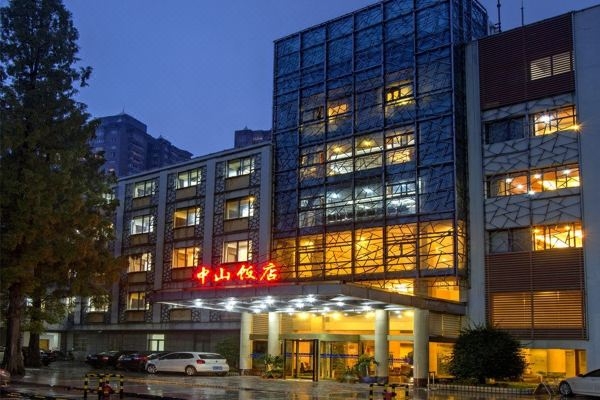 赤峰薈英飯店電話多少啊-第1張圖片