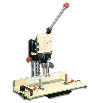 赤峰自動鉆孔機(jī)廠家電話號碼-第1張圖片