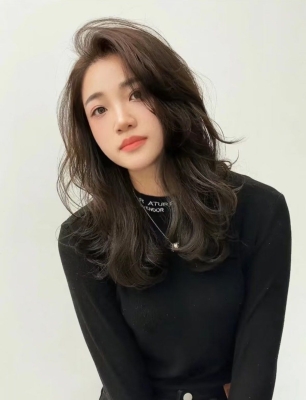 赤峰中長卷發(fā)店地址電話號碼-第1張圖片