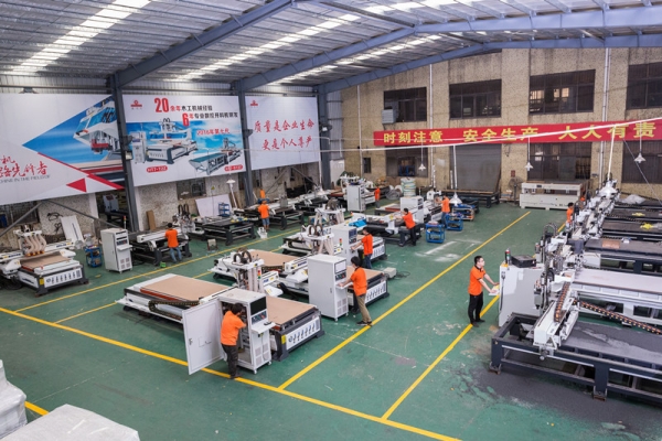 赤峰老霍甜菜機(jī)械廠電話號(hào)碼-第1張圖片