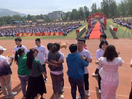 赤峰蒙中教育集團(tuán)官網(wǎng)電話號碼-第1張圖片