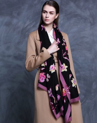 赤峰羊毛圍巾廠家電話號碼查詢-第1張圖片